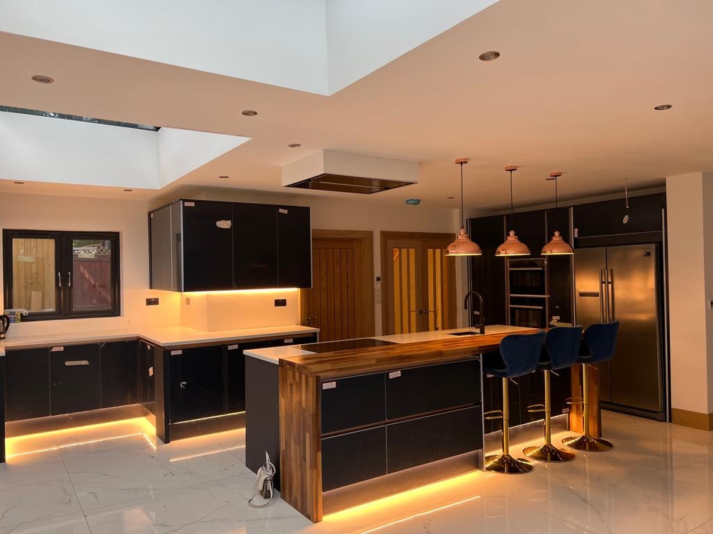 Henley Show Kitchen